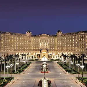 The Ritz-carlton, Hotel