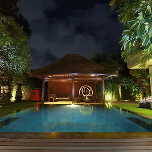 Hostel The Island Bali Seminyak