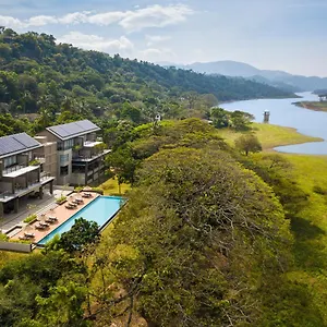 Jetwing Gallery, A Luxury Reserve Hotel