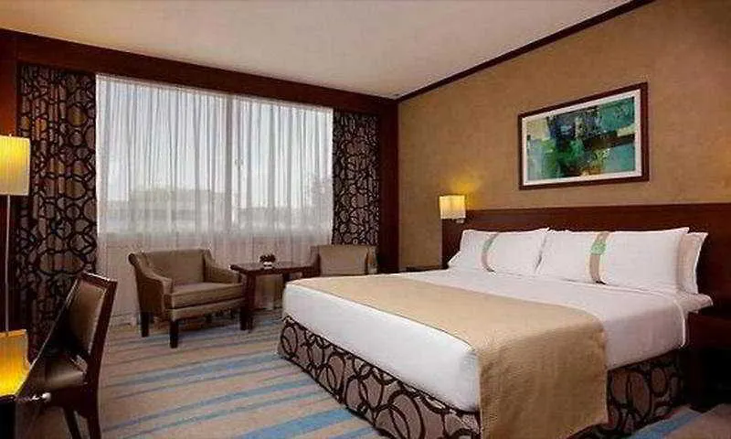 Holiday Inn Riyadh Izdihar By Ihg 4*,