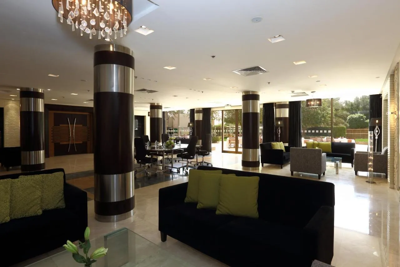 Holiday Inn Riyadh Izdihar, An Ihg Hotel 4*,